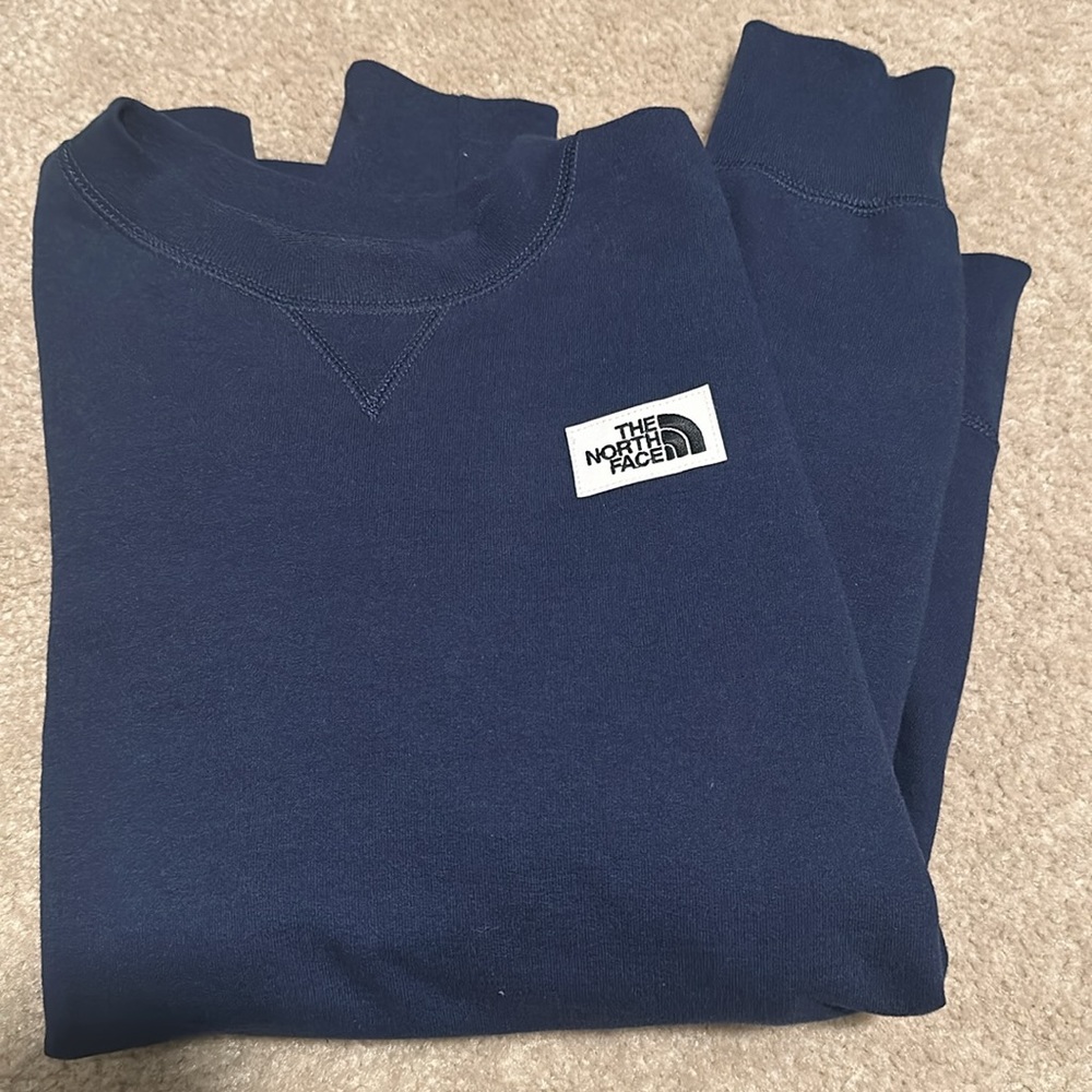 North face crew neck sweater sweatshirt size small worn once navy blue